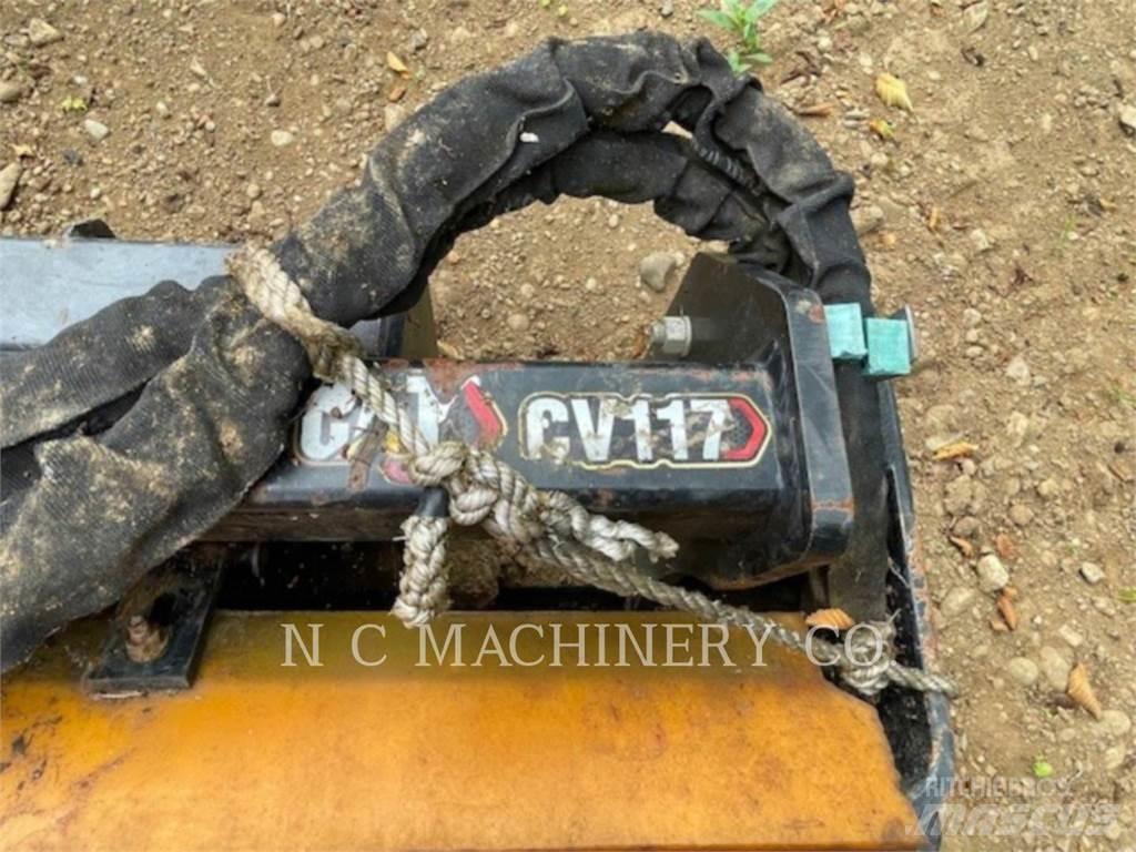 CAT CV117 Smykem řízené nakladače