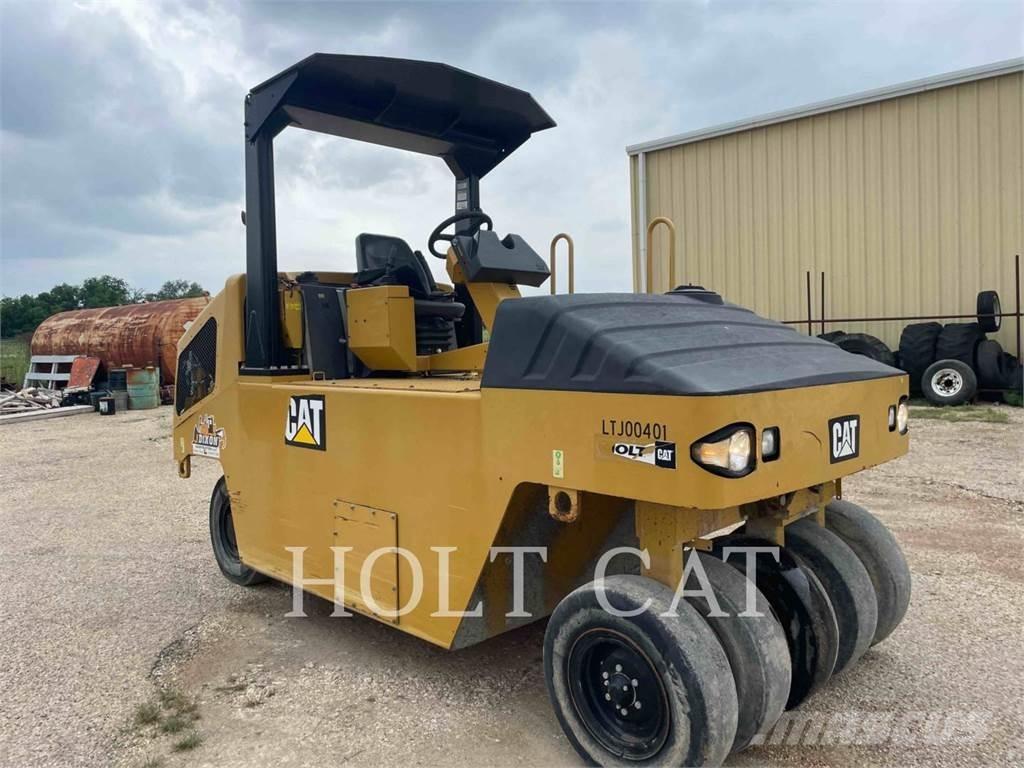 CAT CW14 Pneumatikové válce