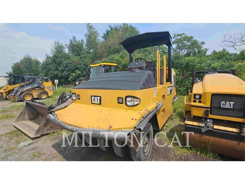 CAT CW14 Pneumatikové válce