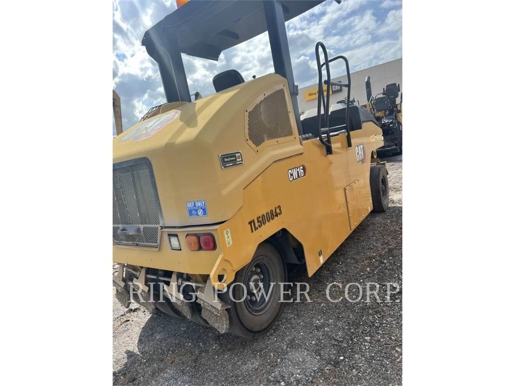 CAT CW16 Tandemové válce