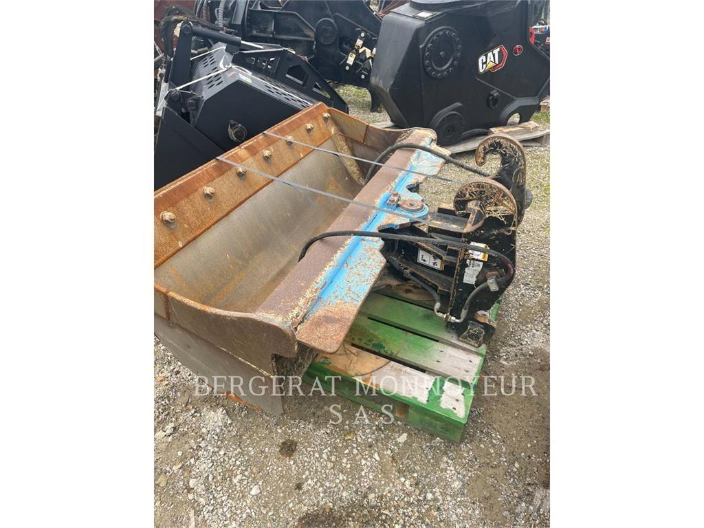 CAT CW20S/1800MM/0.6M3 Stavebnictví - ostatní