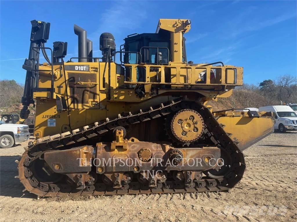 CAT D 10 T 2 Pásové dozery