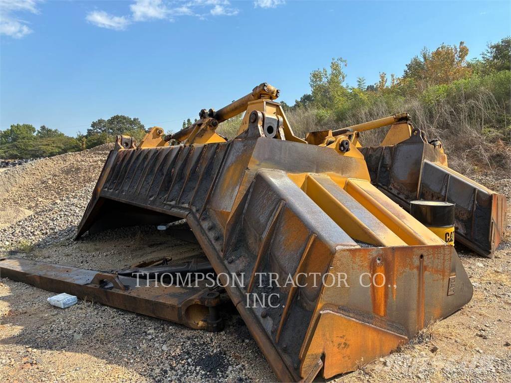 CAT D 10 T 2 Pásové dozery