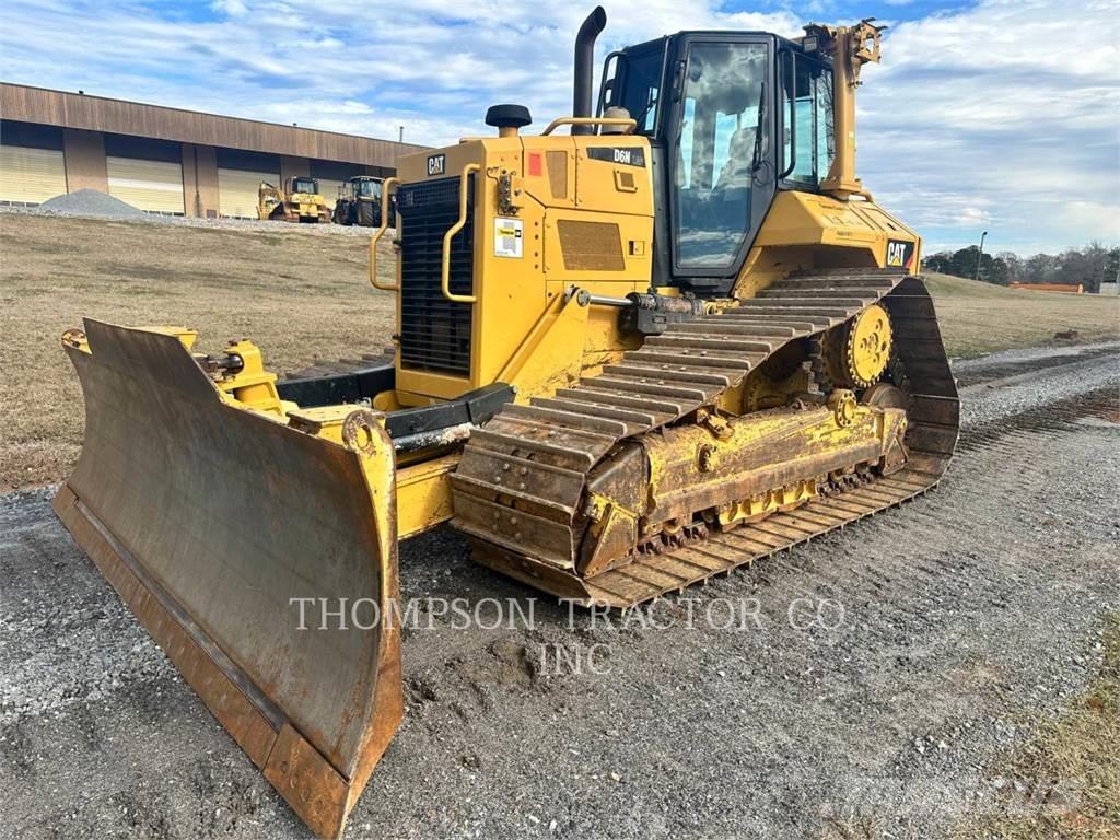 CAT D 6 N LGP Pásové dozery