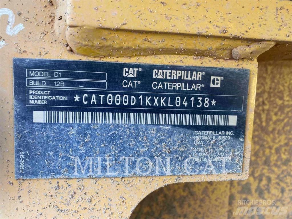 CAT D1 Pásové dozery