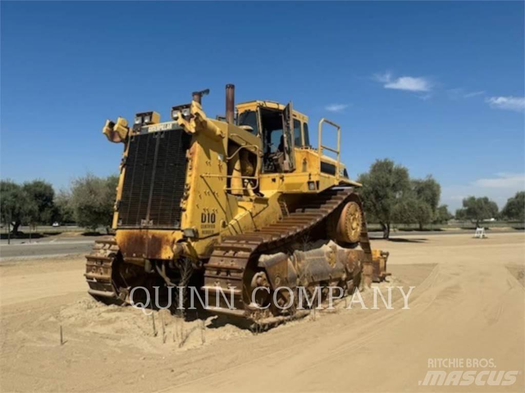 CAT D10 Pásové dozery