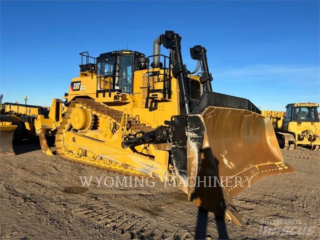 CAT D10T2 Pásové dozery