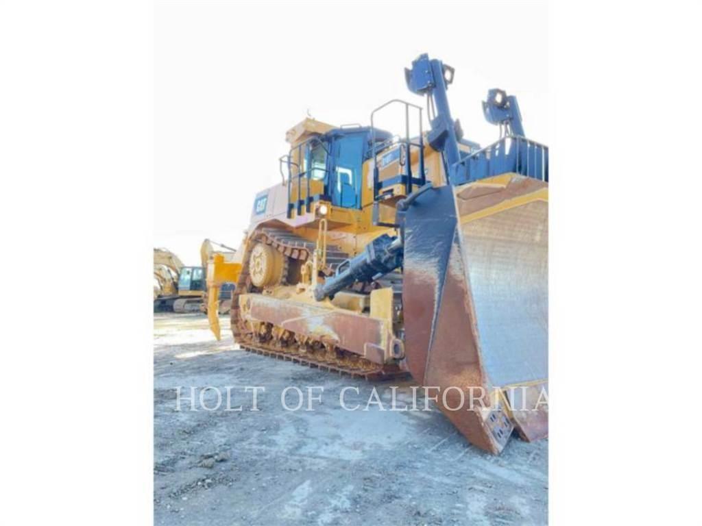 CAT D10T2 Pásové dozery