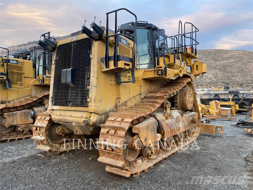CAT D10T2 Pásové dozery