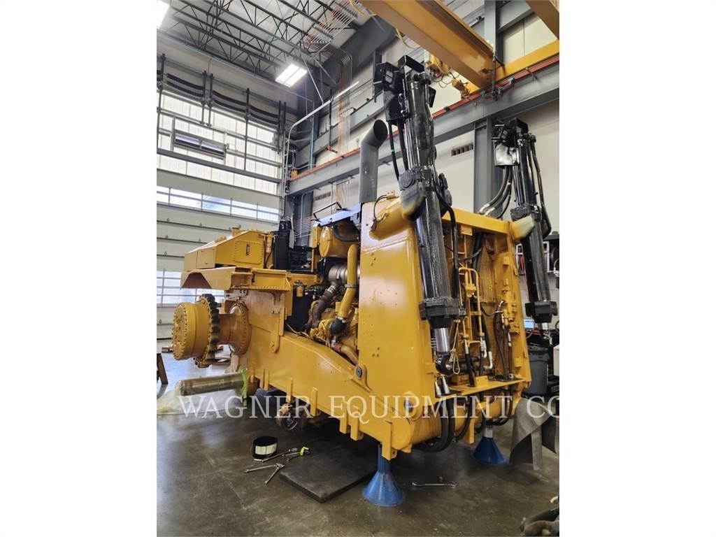 CAT D11T Pásové dozery