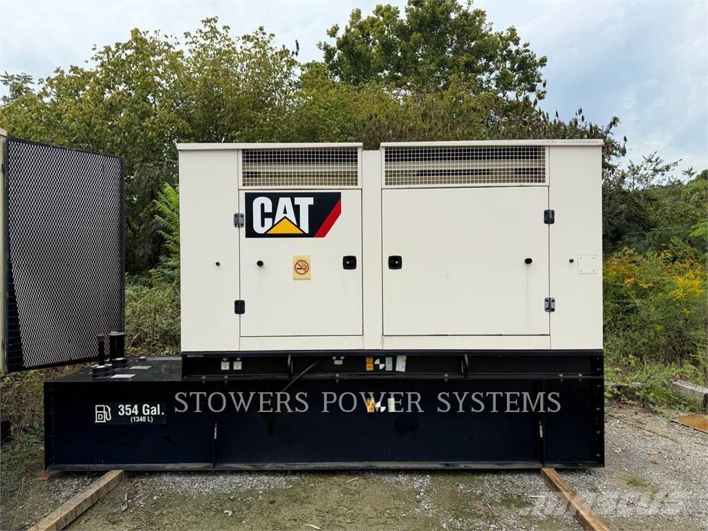 CAT D175 Naftové generátory