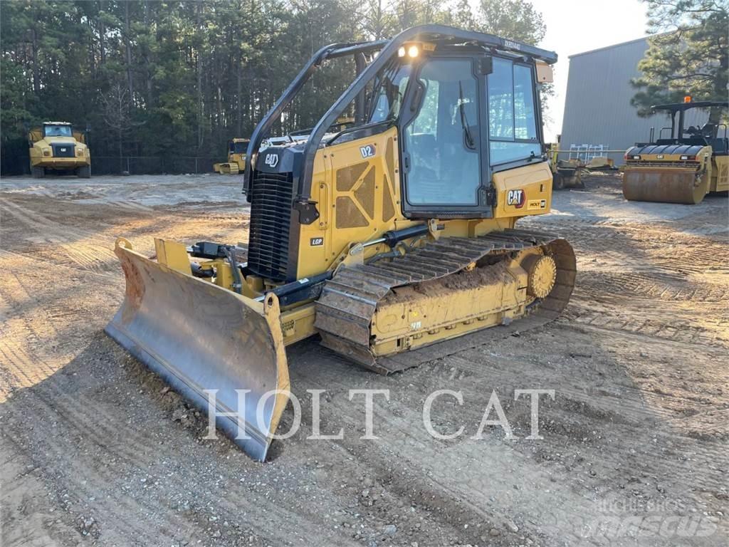 CAT D2-12LGP Pásové dozery