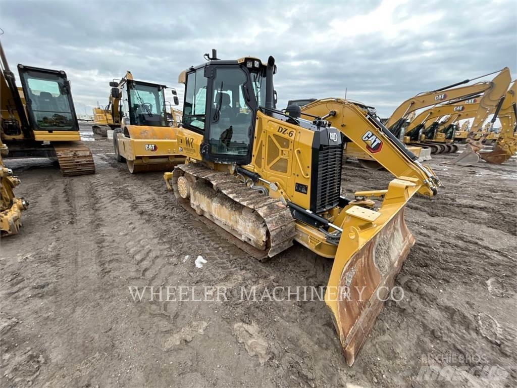 CAT D2 XL Pásové dozery