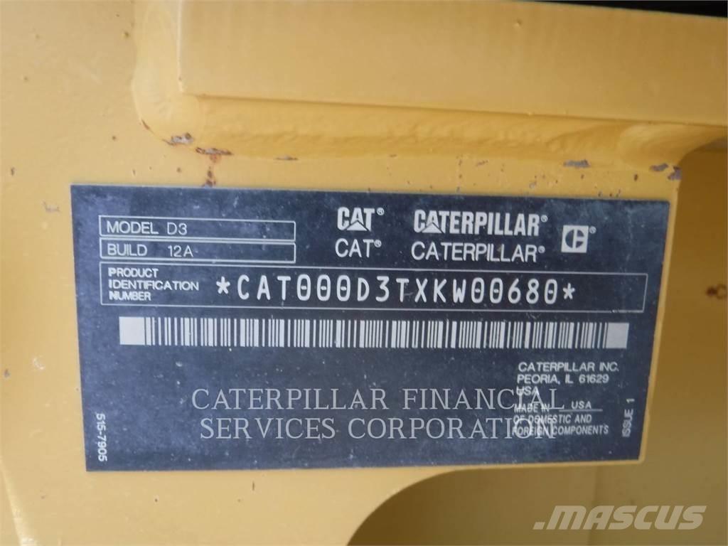 CAT D3-12 Pásové dozery