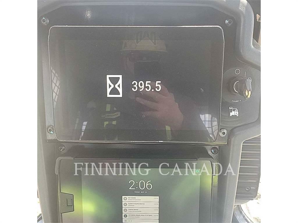 CAT D3-12 Pásové dozery