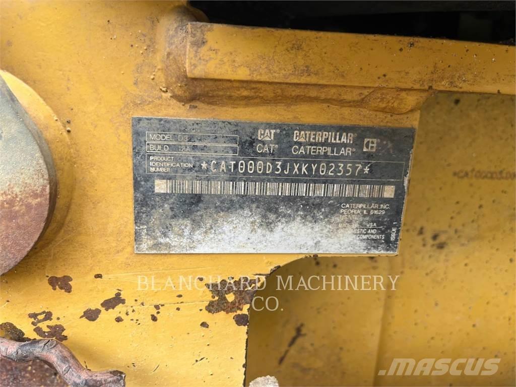 CAT D3 LGP Pásové dozery