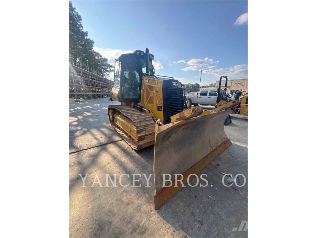 CAT D312 Pásové dozery