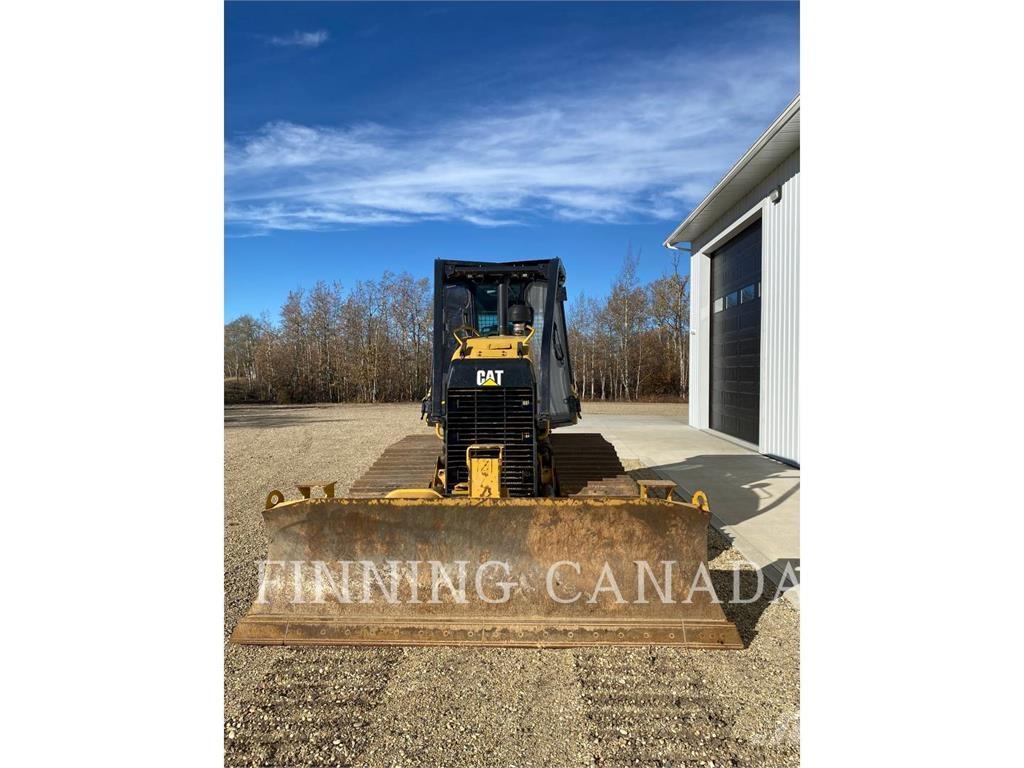 CAT D3K2 Pásové dozery