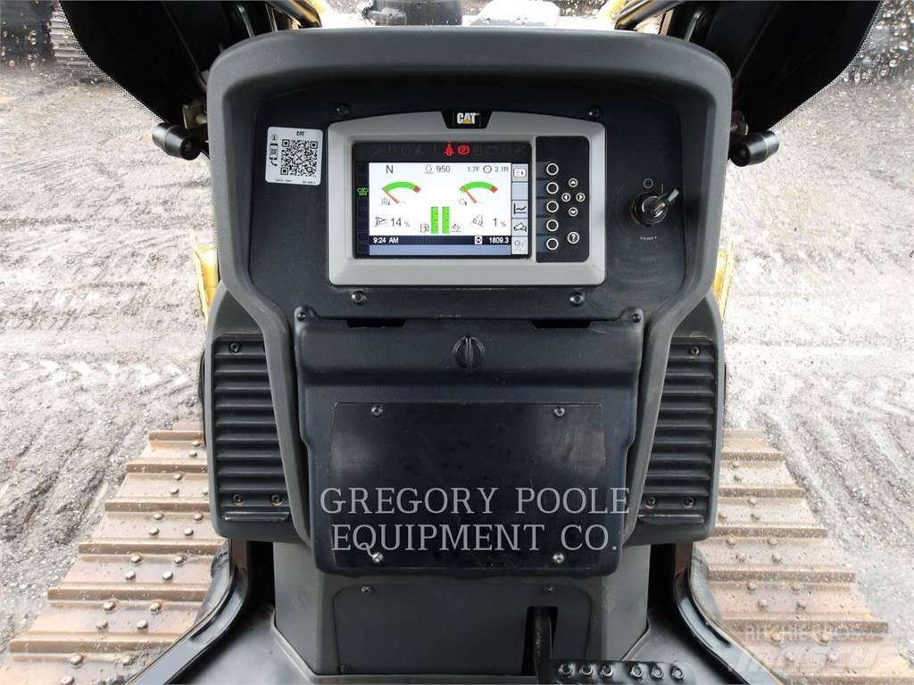 CAT D3K2XL Pásové dozery