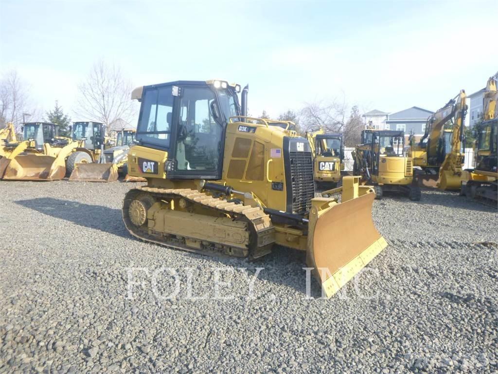 CAT D3K2XL Pásové dozery