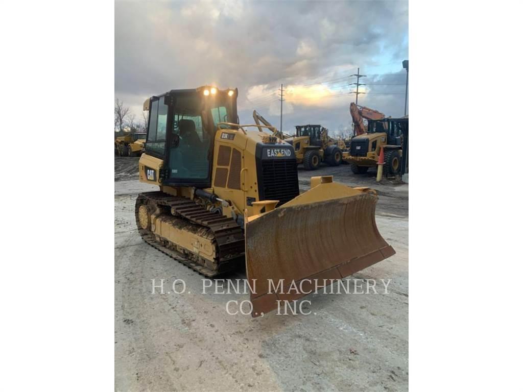 CAT D3K2XL Pásové dozery