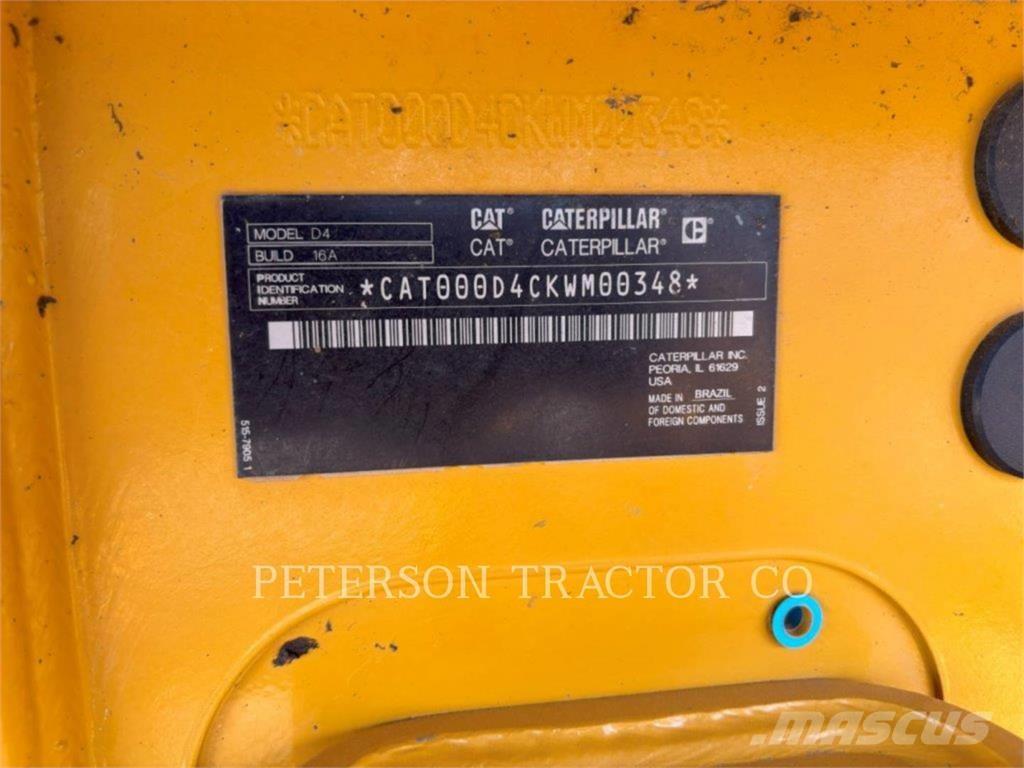 CAT D4 Pásové dozery