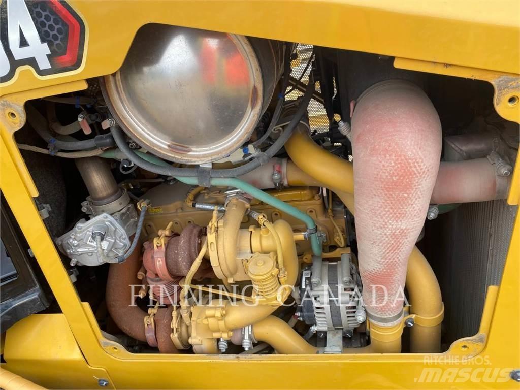 CAT D4-16 Pásové dozery
