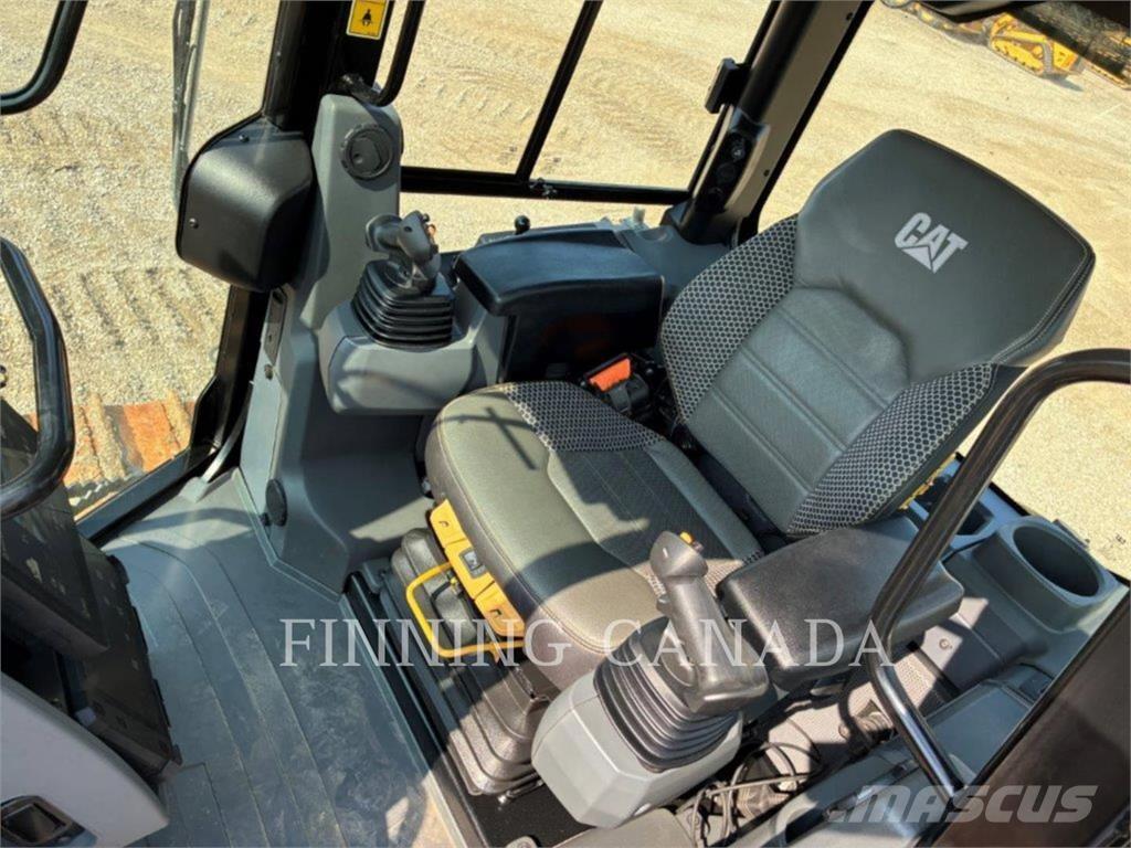 CAT D4-16 LGP Pásové dozery