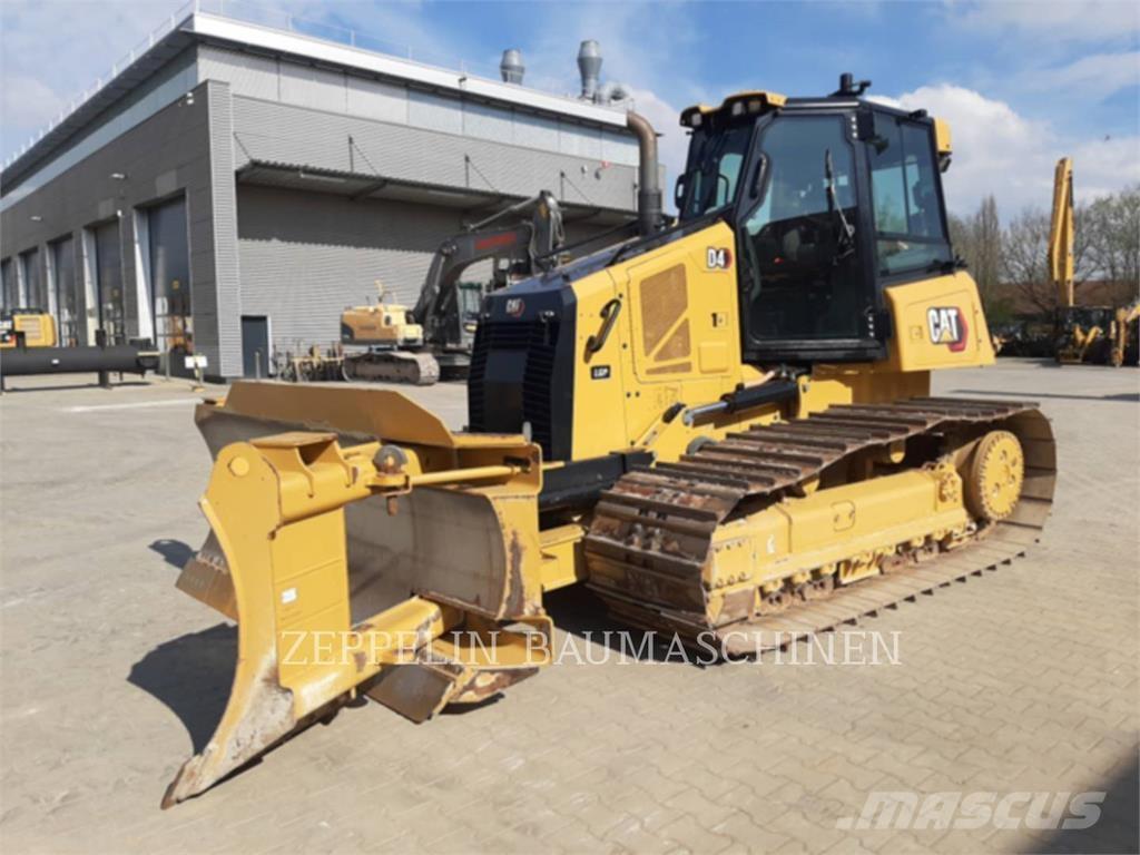 CAT D4-16A Pásové dozery