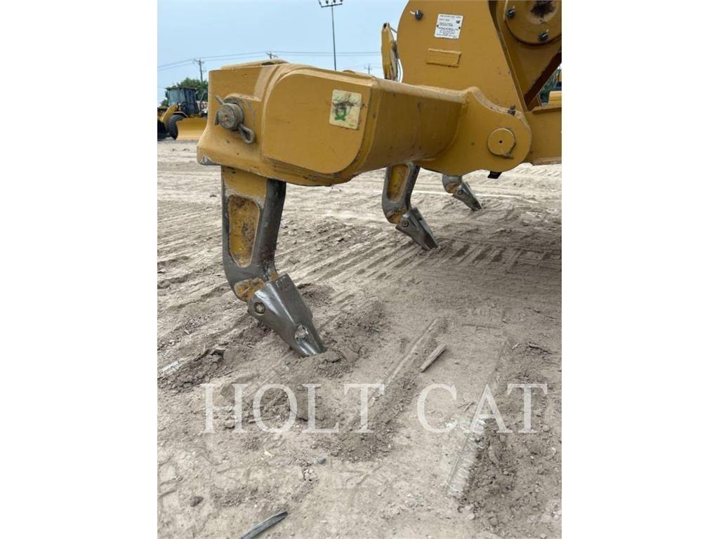 CAT D4 CAB3 Pásové dozery