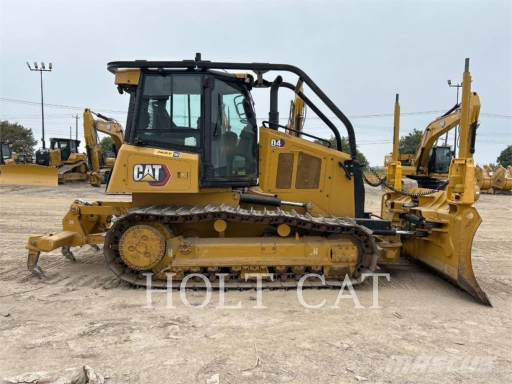 CAT D4 CAB3 Pásové dozery