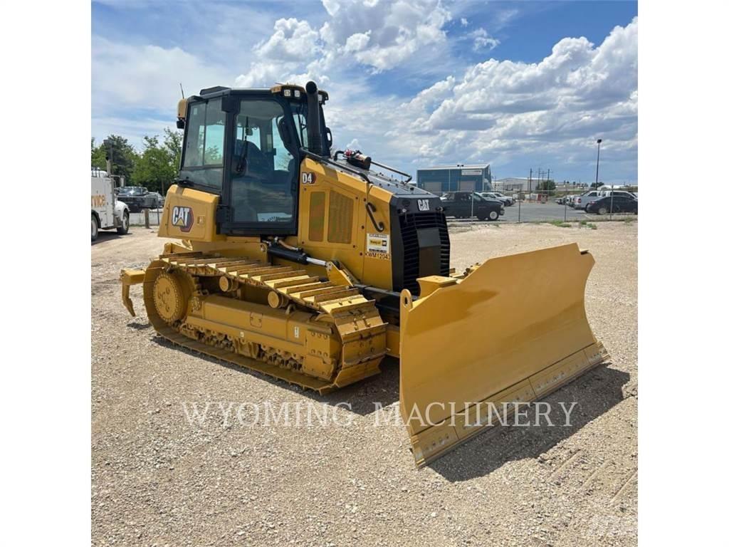 CAT D4 VP Pásové dozery