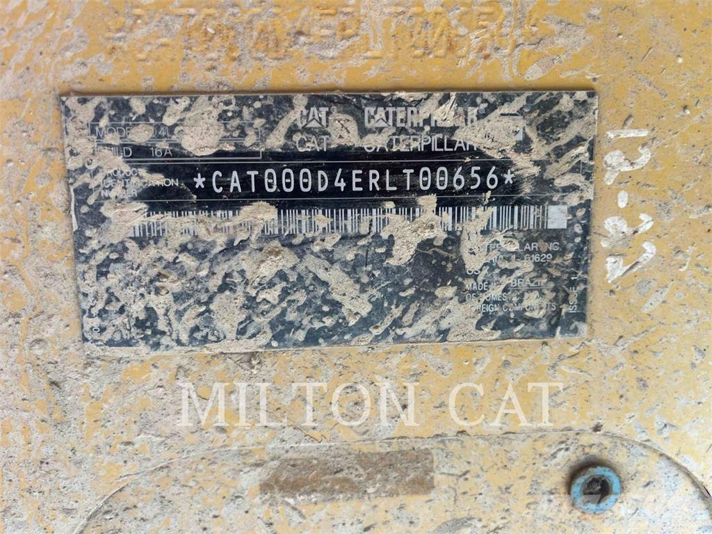 CAT D416VP Pásové dozery