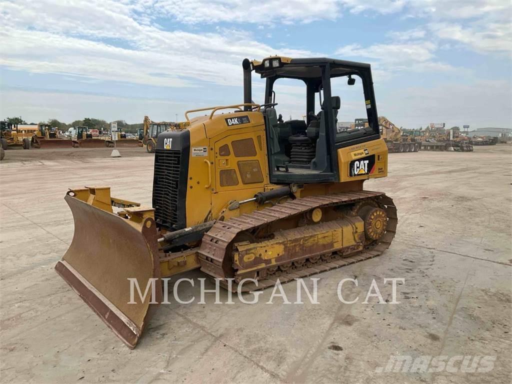 CAT D4K2X Z2 Pásové dozery