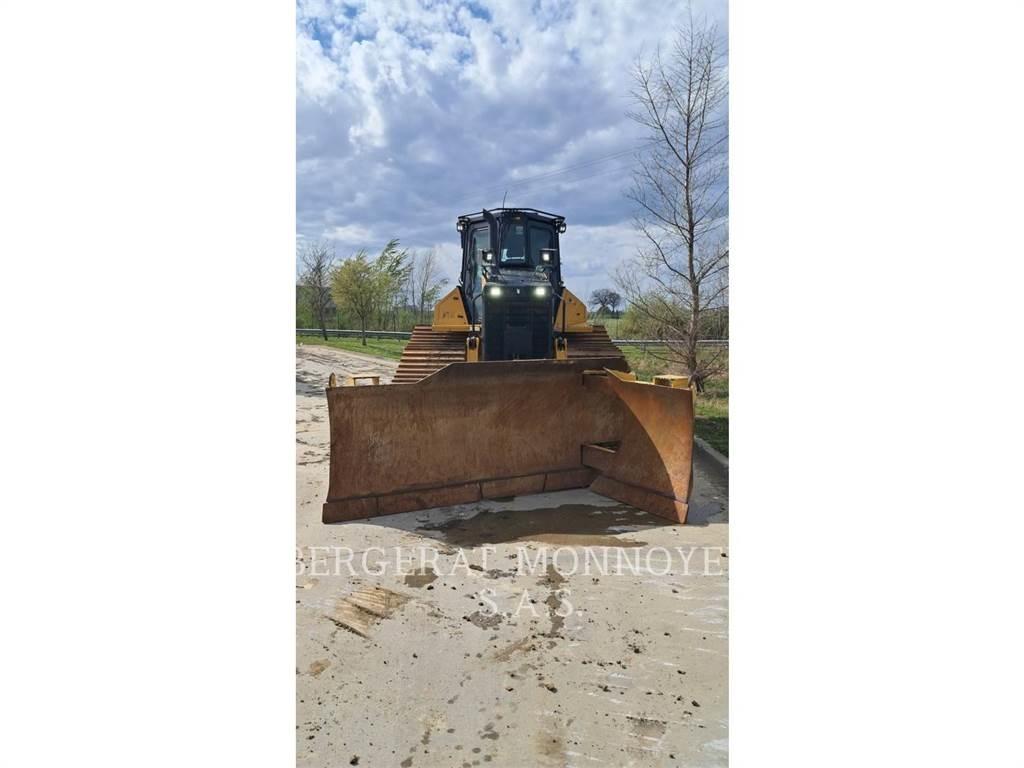 CAT D5 Pásové dozery