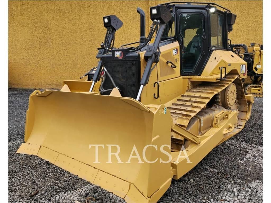 CAT D5 Pásové dozery