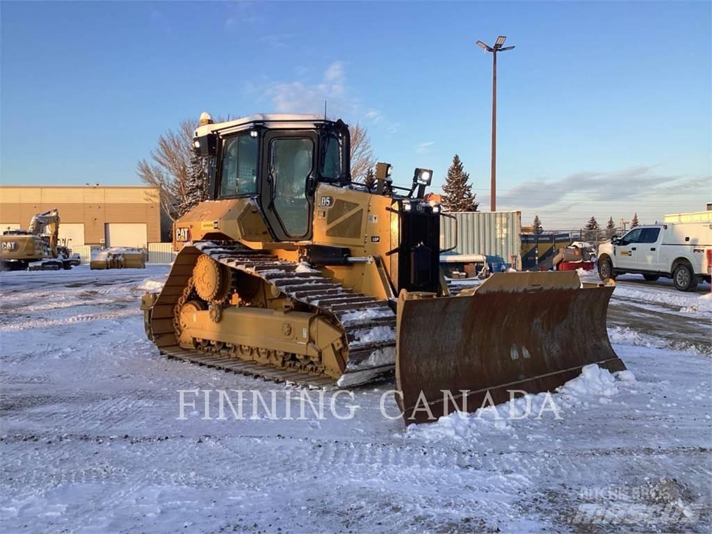 CAT D5-17 Pásové dozery