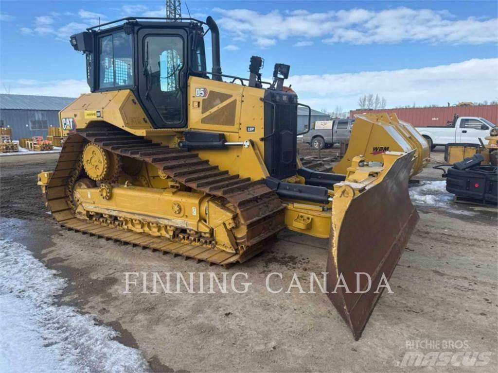 CAT D5-17 Pásové dozery