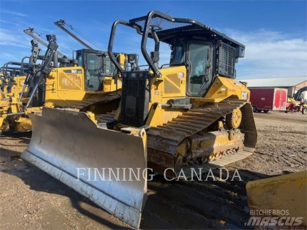 CAT D5-17 Pásové dozery