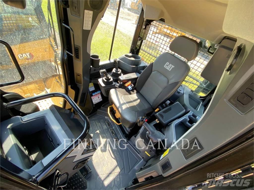 CAT D5-17 Pásové dozery