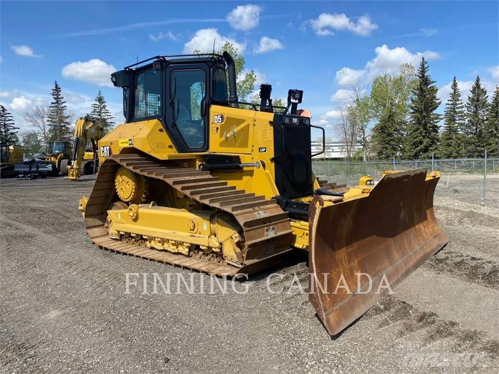 CAT D5-17 Pásové dozery