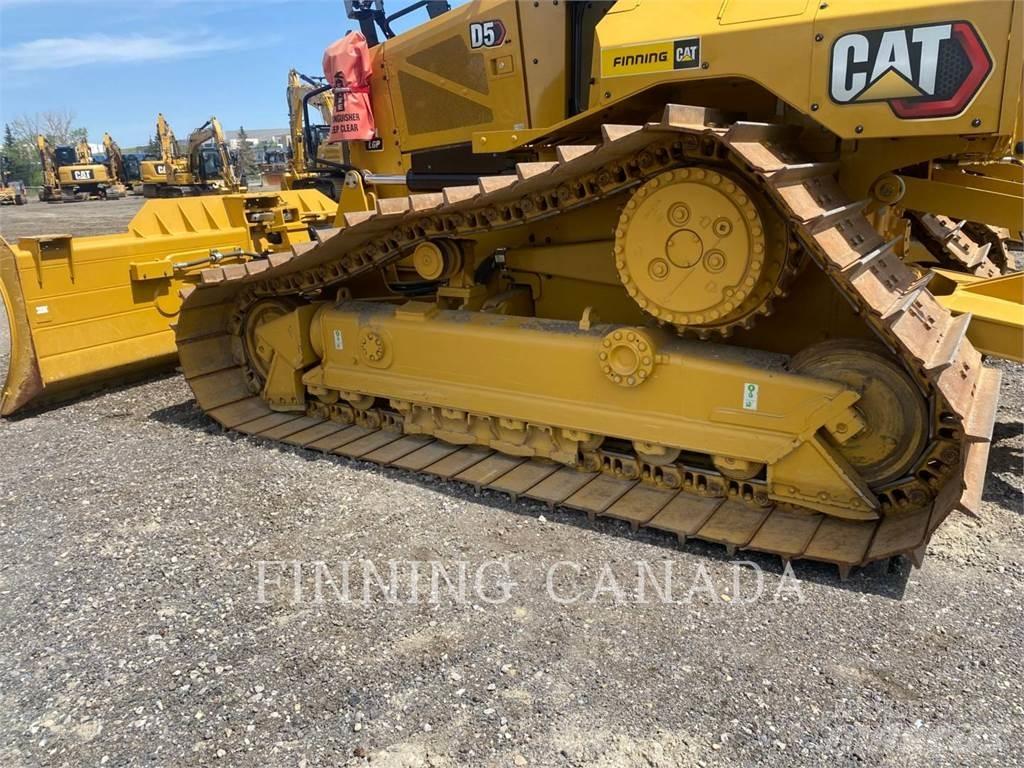 CAT D5-17 Pásové dozery