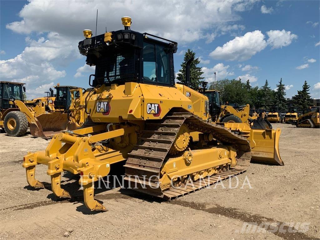 CAT D5-17 Pásové dozery