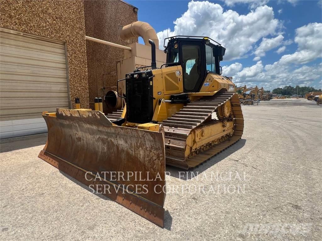 CAT D5-17VP Pásové dozery
