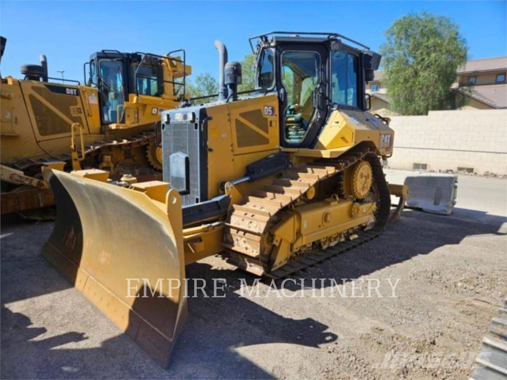 CAT D5-17VP Pásové dozery