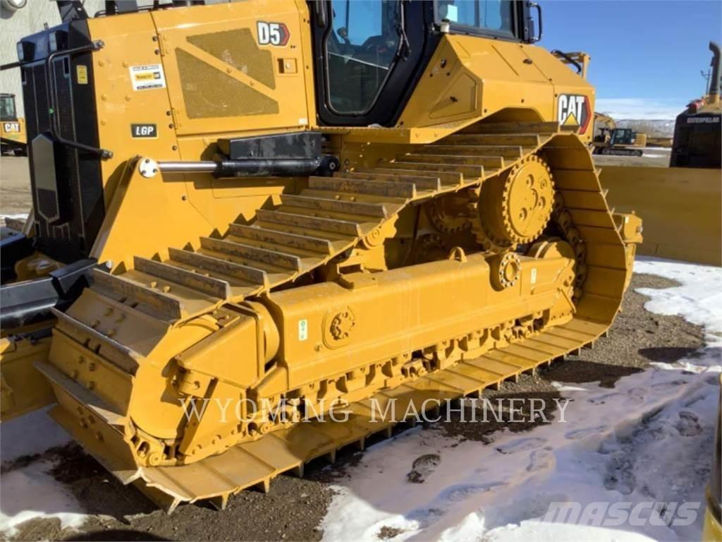 CAT D5 LGP Pásové dozery