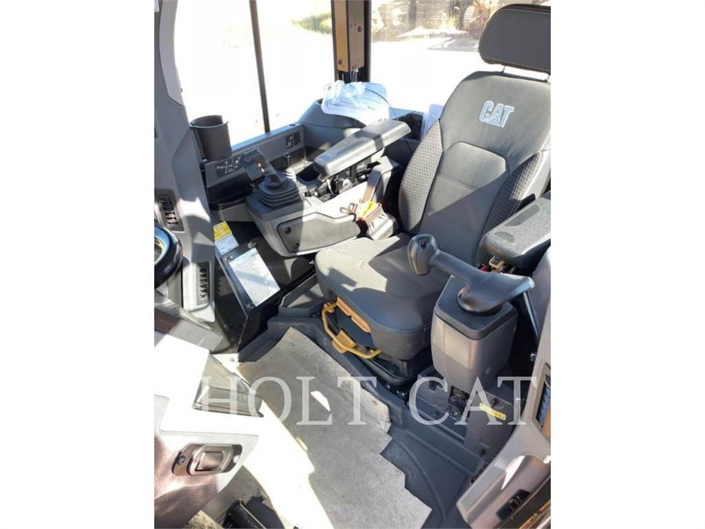 CAT D5 LGP Pásové dozery