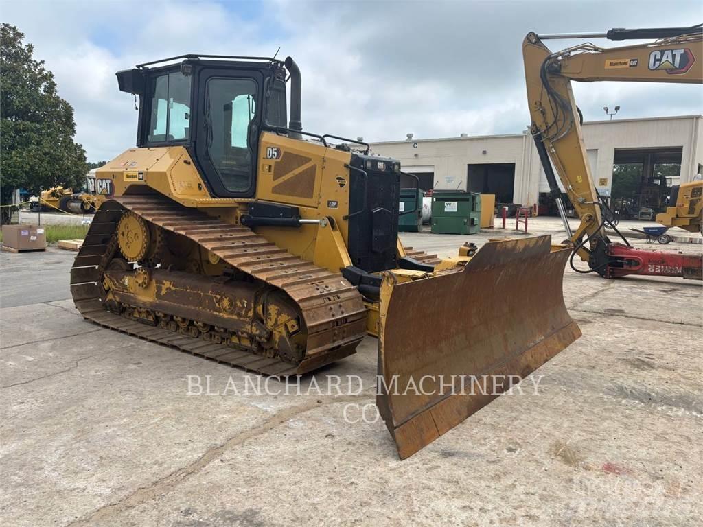 CAT D5 LGP Pásové dozery