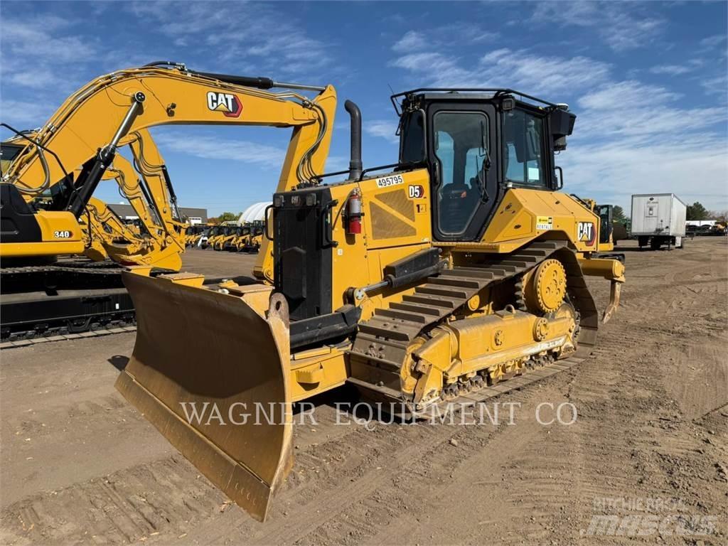 CAT D5 VP Pásové dozery