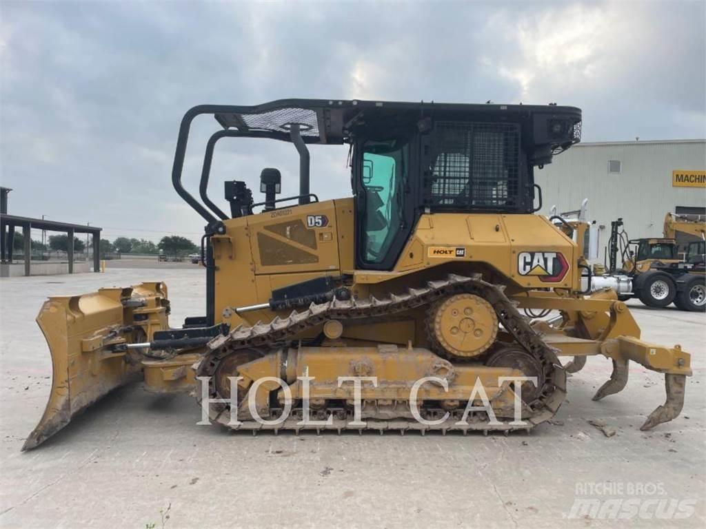 CAT D5 VP Pásové dozery